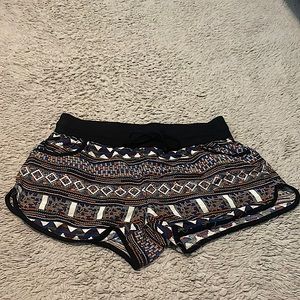 Patterned shorts